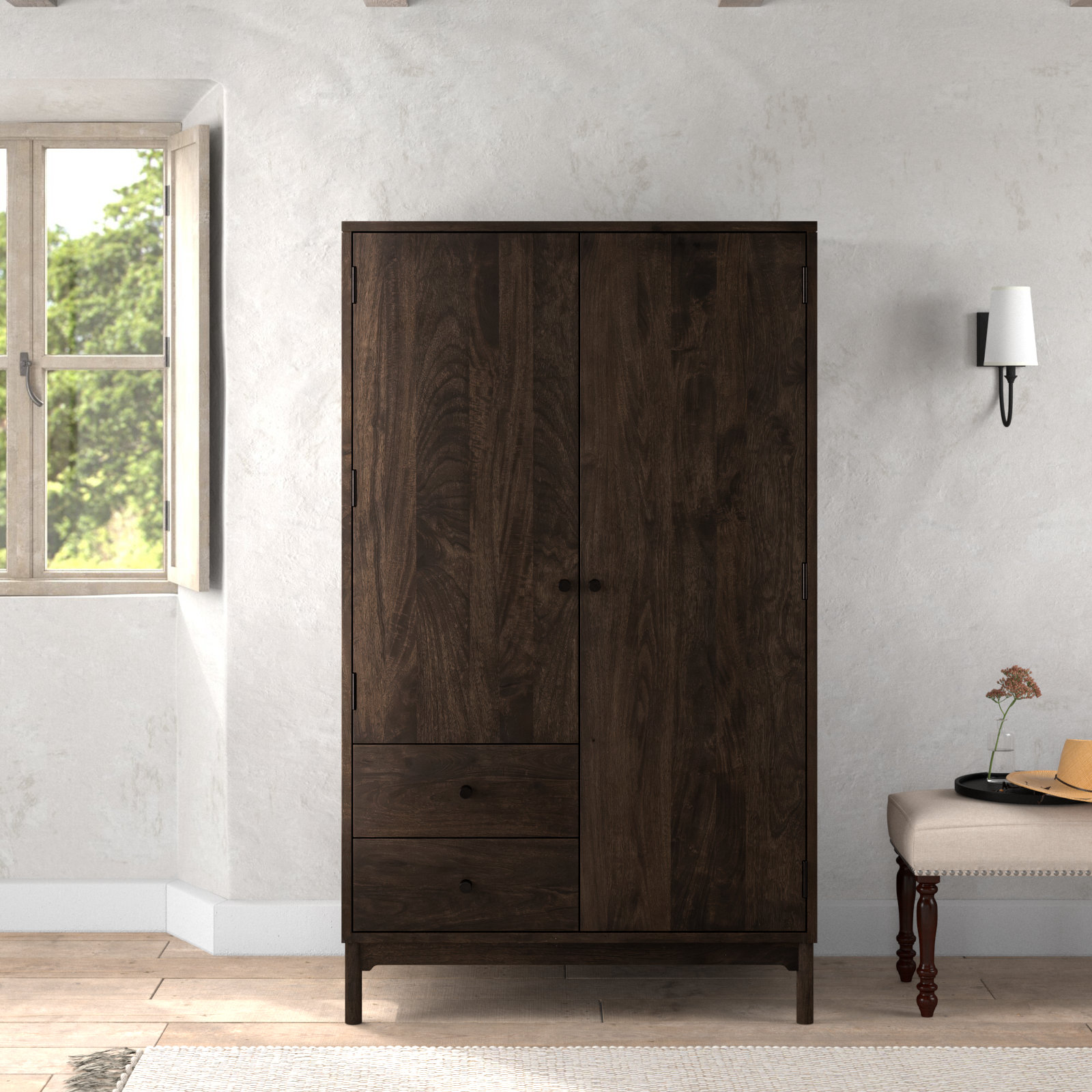 Nate Armoire