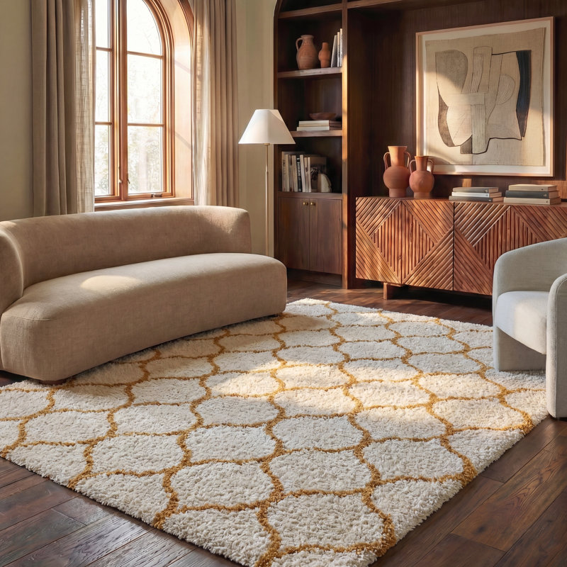 Tapis ivoire / vert Subrahmanyam, Rectangle 8 pi x 10 pi, Doré / ivoire