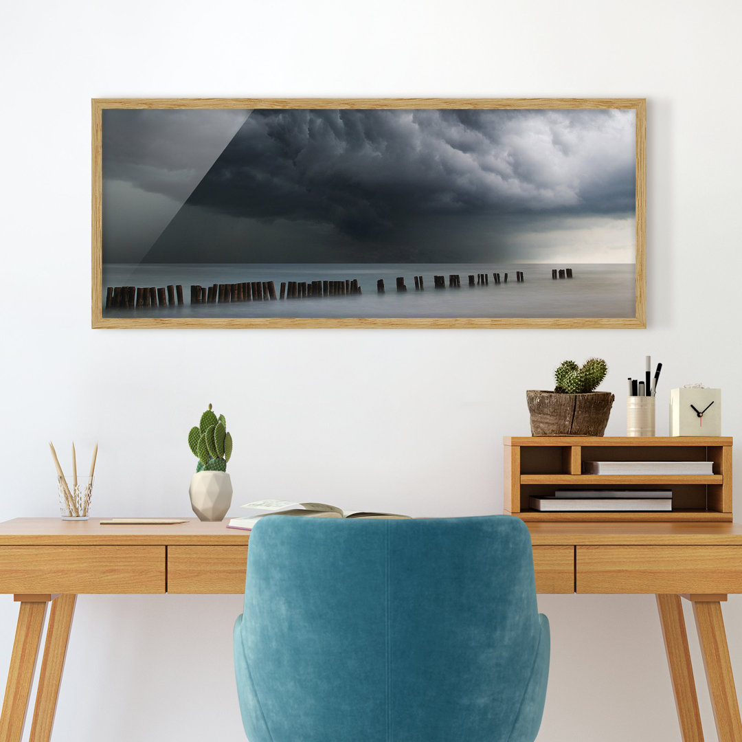 Bild mit Rahmen - Sturmwolken über der Ostsee - Panorama-Landschaft - A