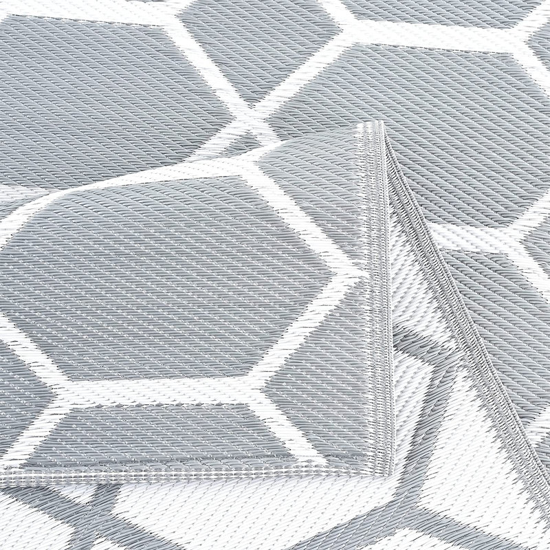 Daroslava Geometric Indoor / Outdoor Rug, Rectangle 4' x 6'