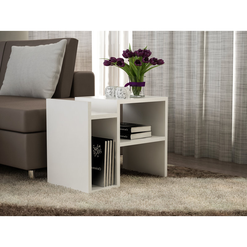 Table de bout avec tablette de rangement Carner