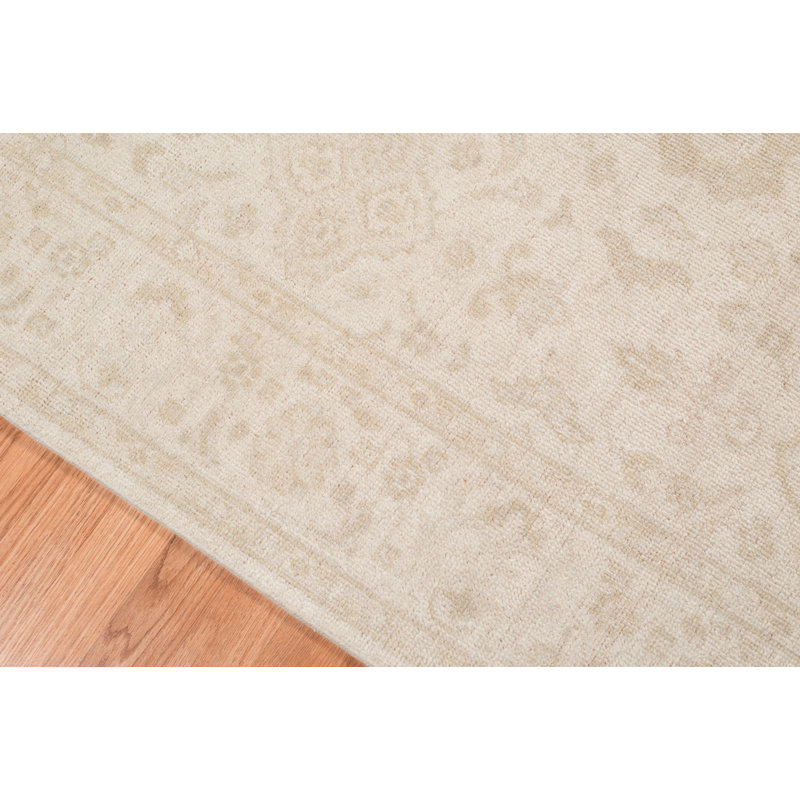 Ainsley Hand-Knotted Beige 2'x3' Rug, Rectangle 6' x 9'