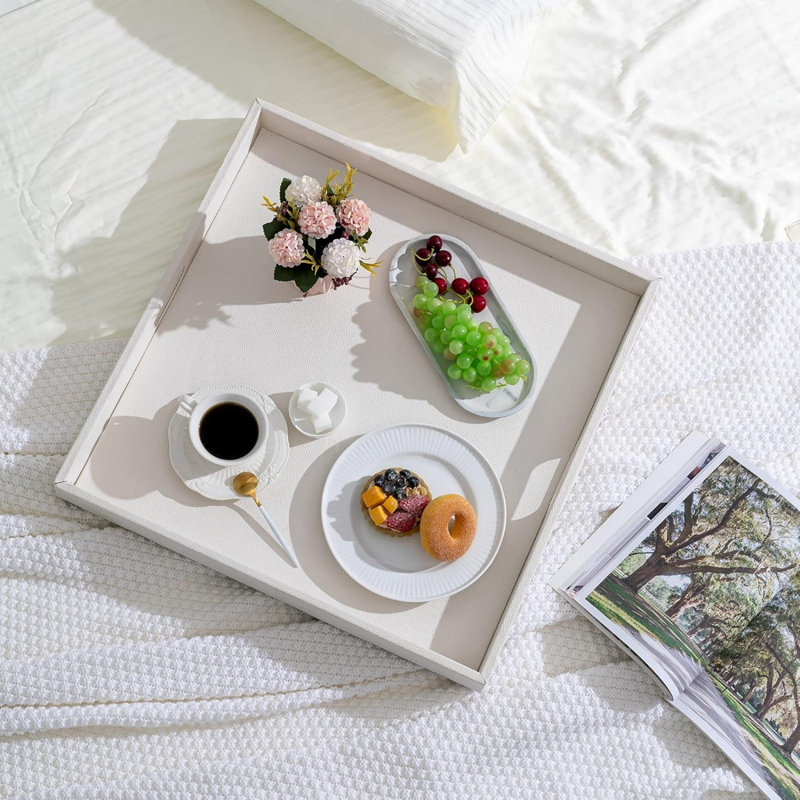 Tray
