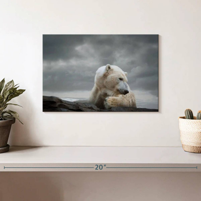 Tempête Brampt sur un ours polaire, H 8 po x l 12 po