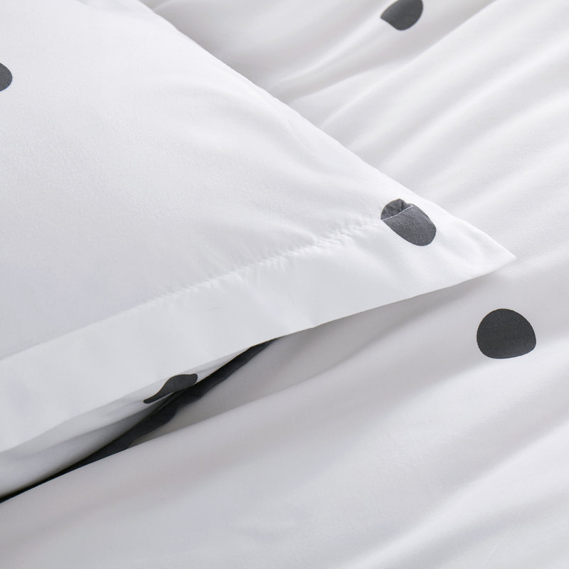 Laneka Microfiber Duvet Set With 2 Pillow Covers Double, King, Double - 2 Standard Pillowcases