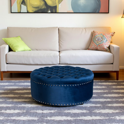 Repose-pieds rond en velours bleu royal Miralena, H 15 po x l 37,25 po x P 37,25 po