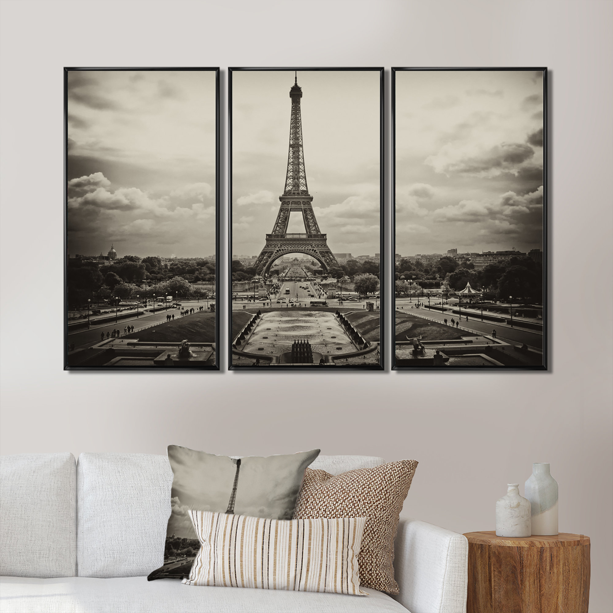 Latitude Run® Vintage View Of Paris France Framed On Canvas 3