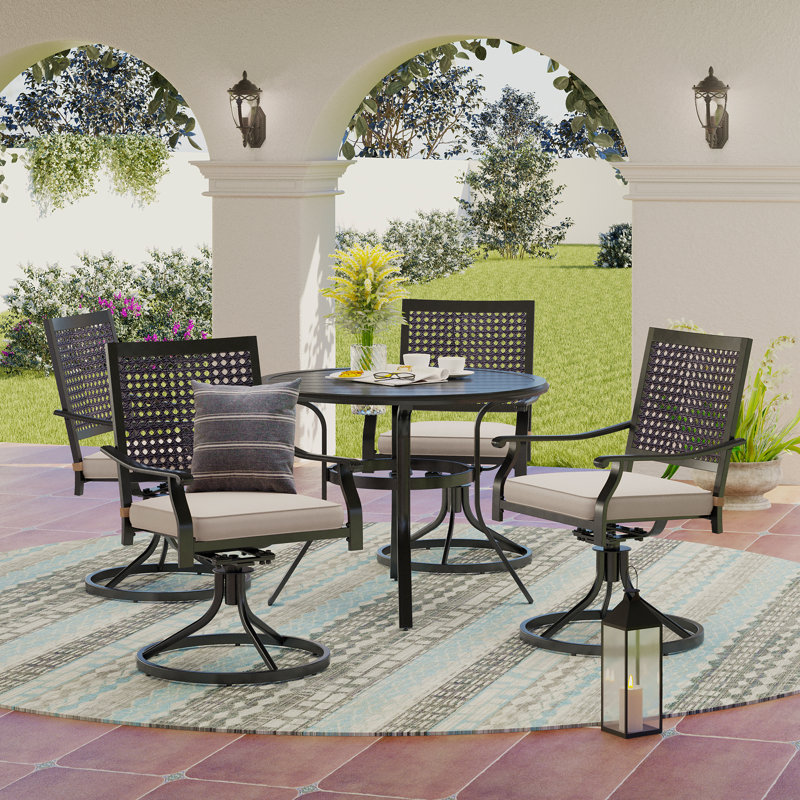 Ensembles de salle à manger de patio pour 4 personnes avec table de parasol 1,57 "Argyri