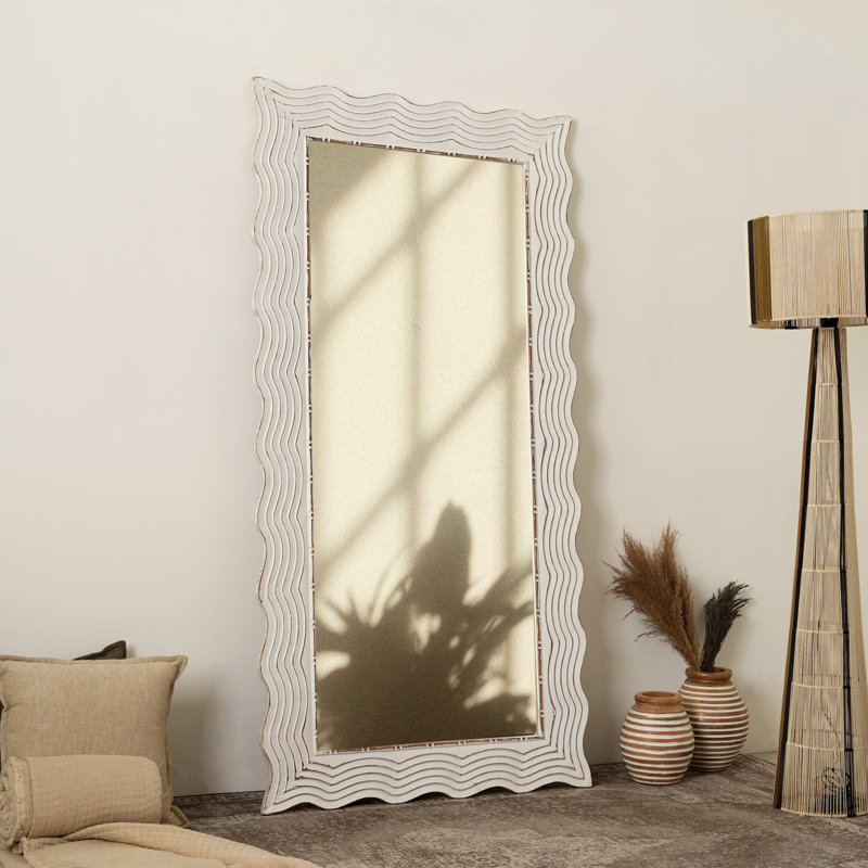 Miroir décoratif | Miroir décoratif pleine grandeur | Miroir mural rustique en bois massif blanc rustique sculpté à la main | 36 po x 72 po | Miroir de plancher
