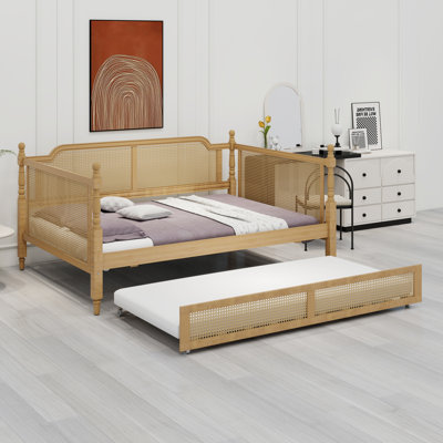 Lit de jour de style traditionnel avec lit gigogne pour chambres d'amis compactes