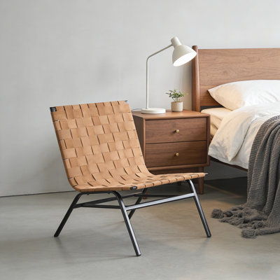 Fauteuil d'appoint en cuir brun tissé