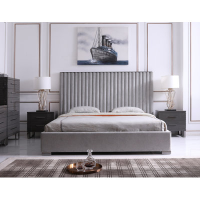 Upholstered Platform Bed