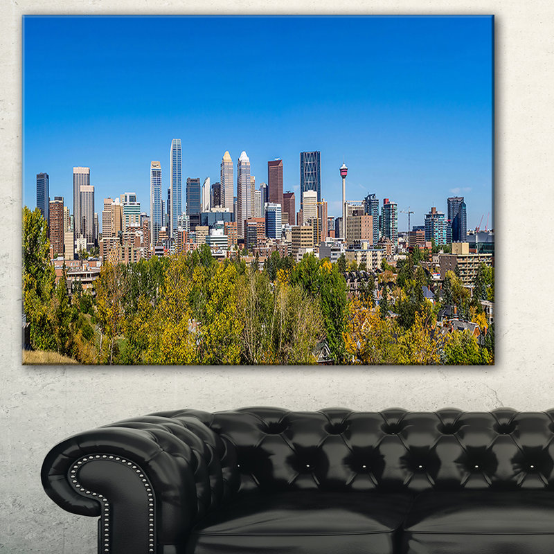 «Calgary Skyline with Blue Sky», impression sur toile, H 20 po x l 20 po x P 1 po