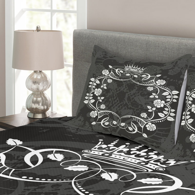 Addiena White/Grey Microfibre Bedspread Set, 220 x 220 cm Bedspread - 2 Shams