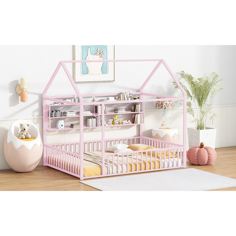 Lit en métal rose avec clôture et tablettes - Taille double, maximisant l'espace de la chambre à coucher pour créer une ambiance intérieure élégante