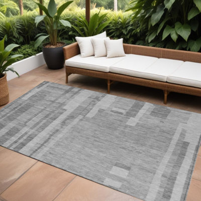 Tapis intérieur lavable rayé gris 8 pi x 10 pi