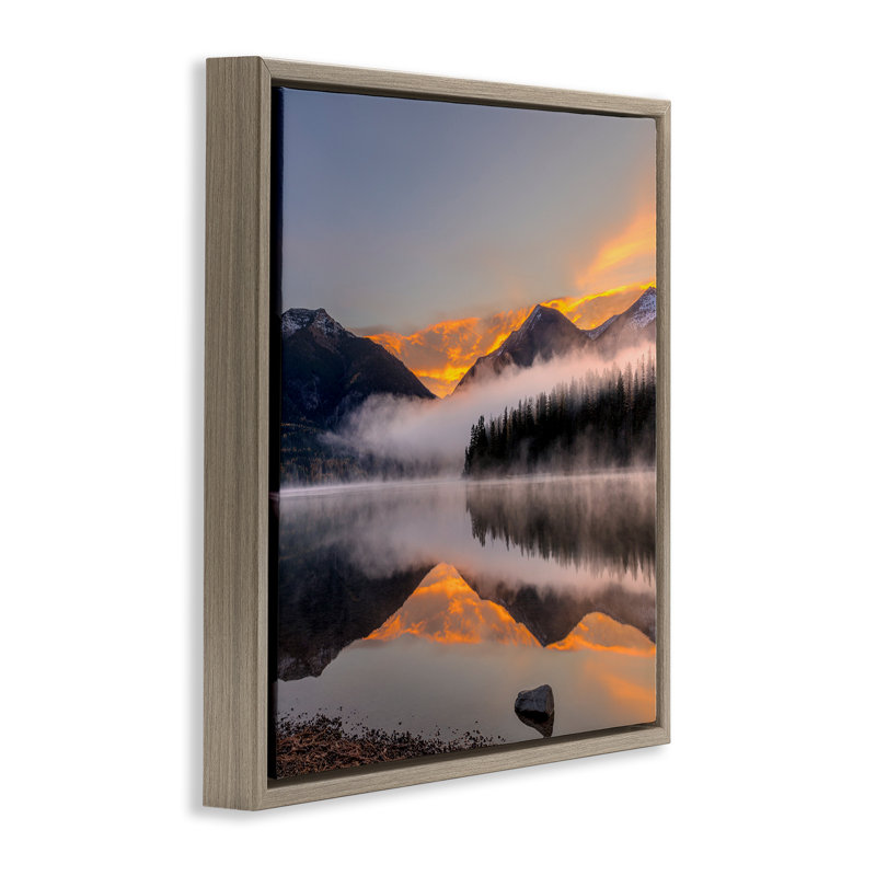 «Orange Sunset Lake Reflection» par Danita Delimont, Cadre flottant orme Montalcino, H 25 po x l 25 po