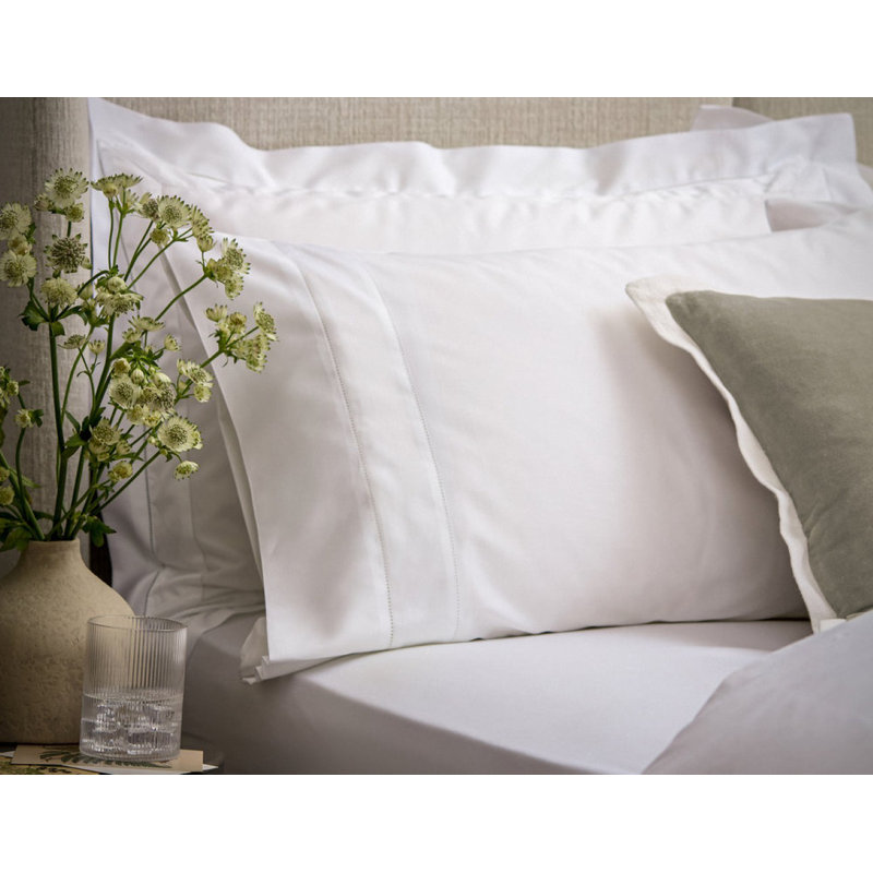 Balmoral Duvet Cover Set, King Duvet Cover + 2 Standard Pillowcases, White