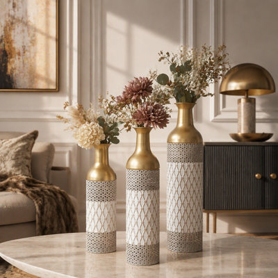 Ensemble de 3 grands vases de sol en métal embossés Boho