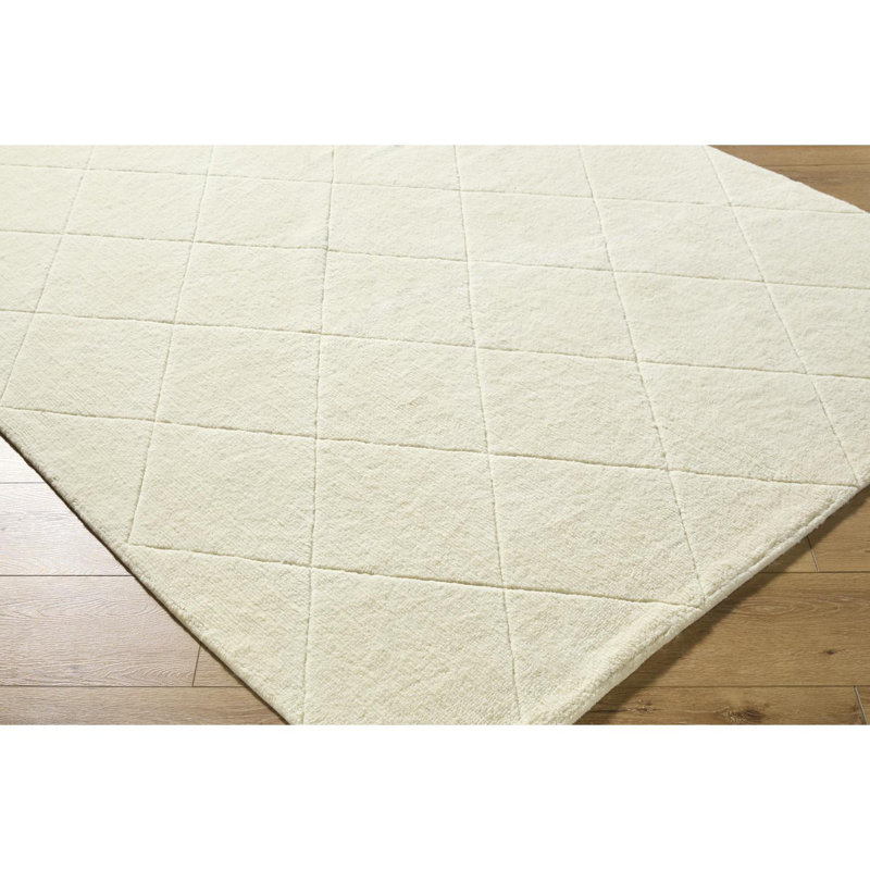 Millside Machine Washable Hand Tufted Area Rug, Rectangle 2'3" x 3'9"