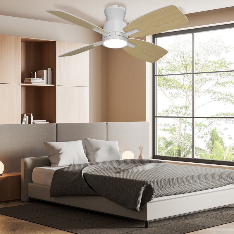 Ventilateur de plafond 42 pouces avec lumière et télécommande, Blanc avec pales en bois beige