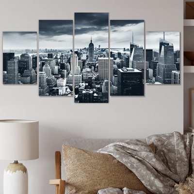 Skyscrapers Urban Elegance I - Architecture Canvas Art Print - 5 Panels
