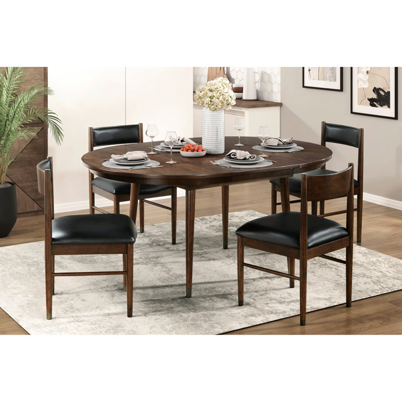 2 chaises d'appoint rembourrées en cuir noir pour la salle à manger, bois de cerisier contemporain avec sièges