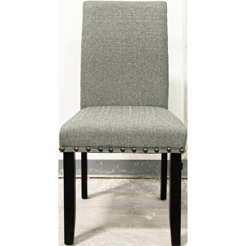 Ensemble de 2 chaises de salle à manger en tissu gris avec coussins moelleux et garniture cloutée