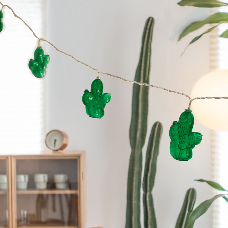 Datrick 10 - Bulb 20'' Battery Powered Novelty String Light