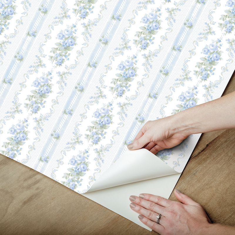 Papier peint à rayures et à fleurs Dreamy Days Parfait, L 20,5 po x L 396 po, Bleu, Non encollé