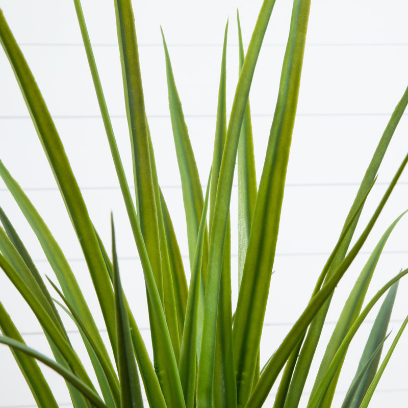 Plante artificielle résistante aux rayons UV (intérieur / extérieur), H 48 po x l 19 po x P 19 po