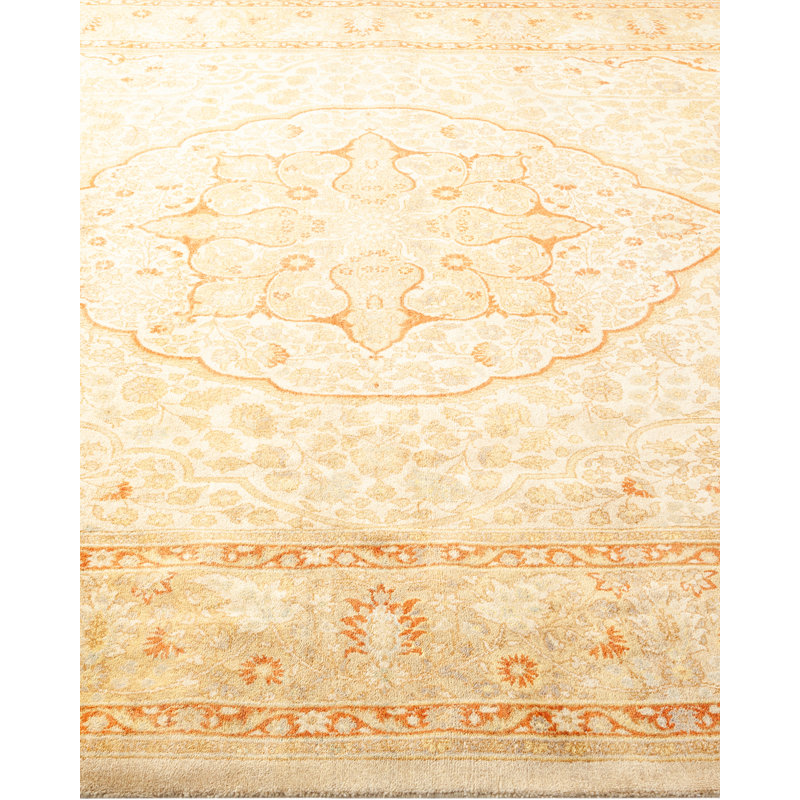 Classic One-of-a-Kind 6' 2" X 9' 4" Hand Knotted Area Rug
