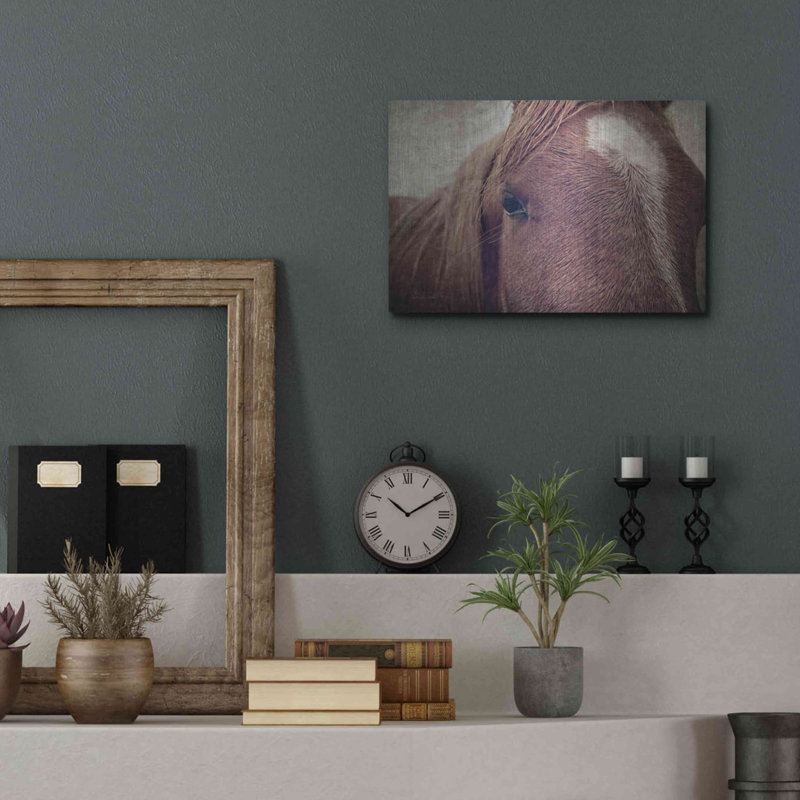 «Dew Lash» par Debra Van Swearingen, H 12 po x l 16 po