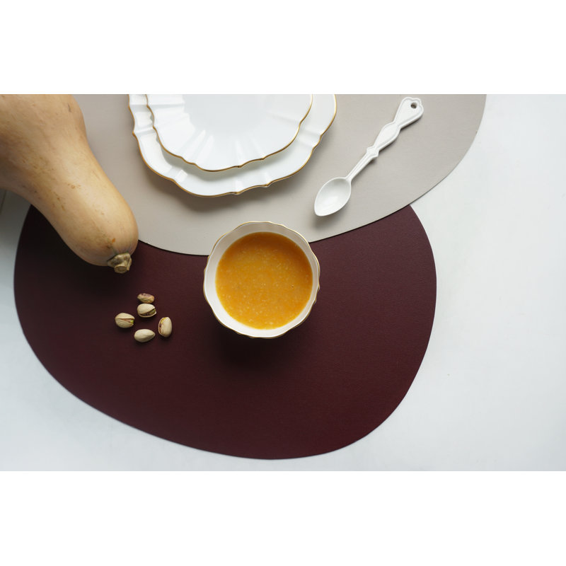 Deco Placemat, Burgundy 