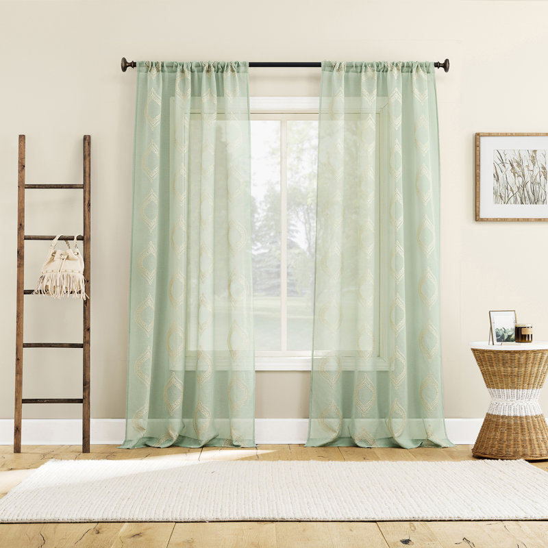 Panneau de rideau transparent avec passe-tringle Ravenna, L 50 po x L 84 po, Vert