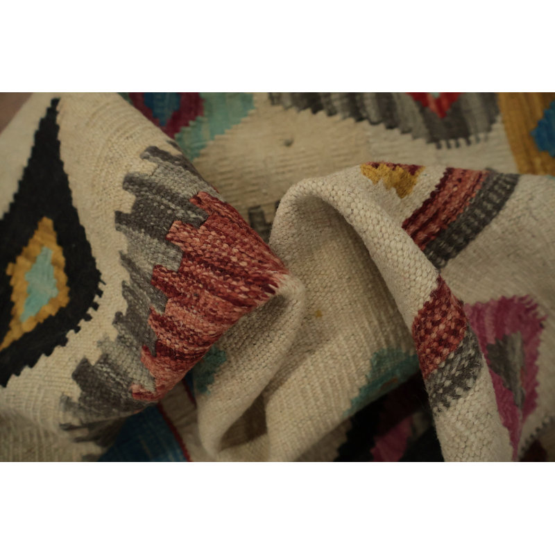 Tapis kilim en laine à motif géométrique Tribal