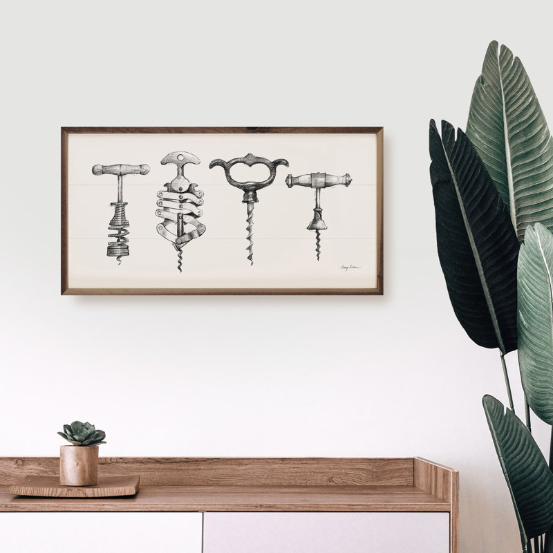 Corkscrew Collection By Avery Tillmon, H 8 po x l 16 po