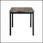 Table de salle à manger en faux marbre avec structure en métal, compacte et élégante pour les cuisines et les salles à manger modernes.