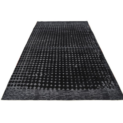 Iniguez Black Rug