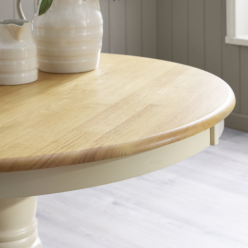 Tamala Round Dining Table In Solid Wood - Traditional Rustic Farmhouse Kitchen, Oak/Cream