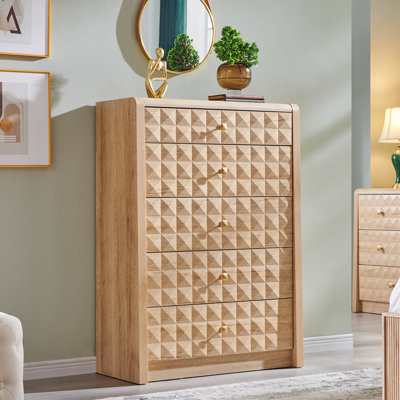 Commode moderne à 5 tiroirs pour chambre à coucher, commodes en bois texturé à losanges de 46 po de hauteur et commodes à profil courbé, commode Mid-Century moderne