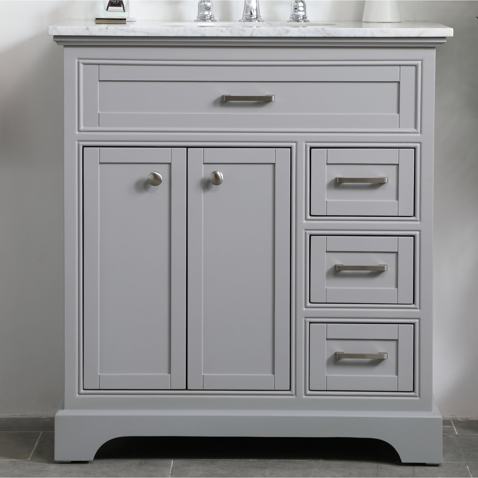 Hermes 32'' Single Bathroom Vanity, Gray