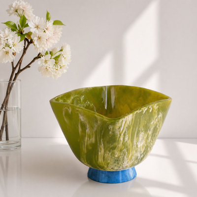 Resin Rio Large Wine Bucket With base