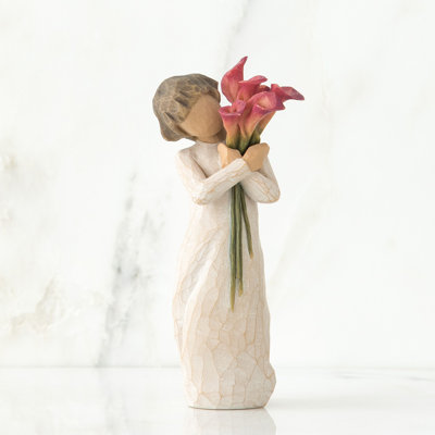 Figurines & Sculptures