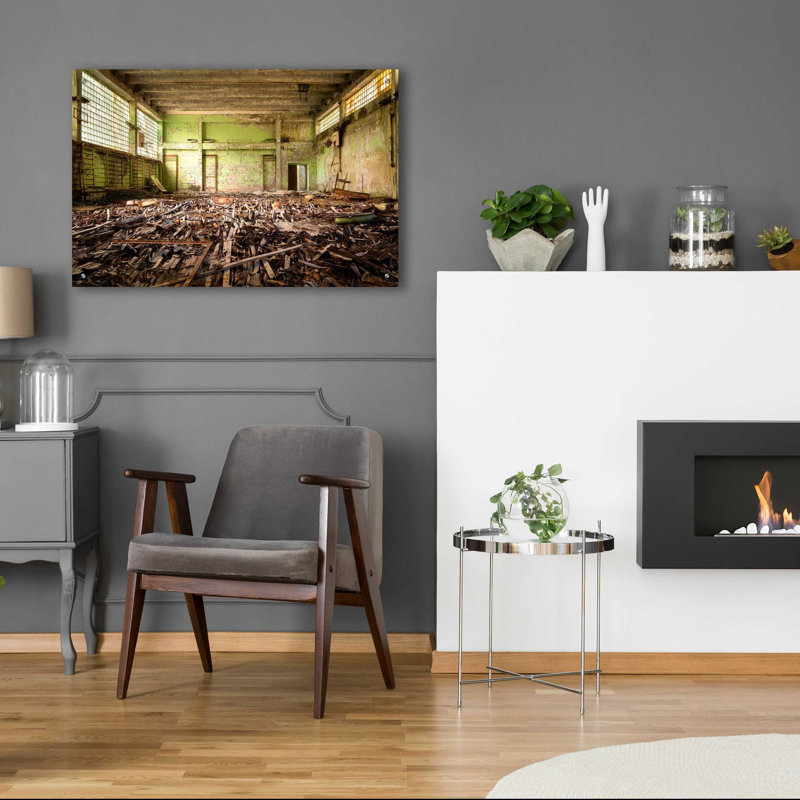 «Radiation Gym» par Roman Robroek, art mural en verre acrylique, H 24 po x l 36 po x P 0,2 po