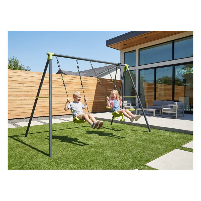 Ensemble de balançoires en métal à triple siège pour enfants - Équipement de jeu extérieur vert d'une capacité de 440 lb