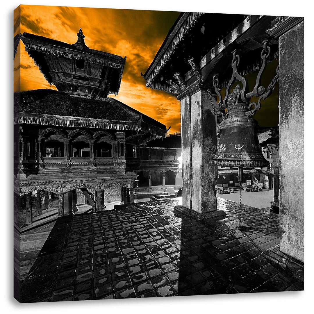 Leinwandbild Alte Stadt Bhaktapur am Abend