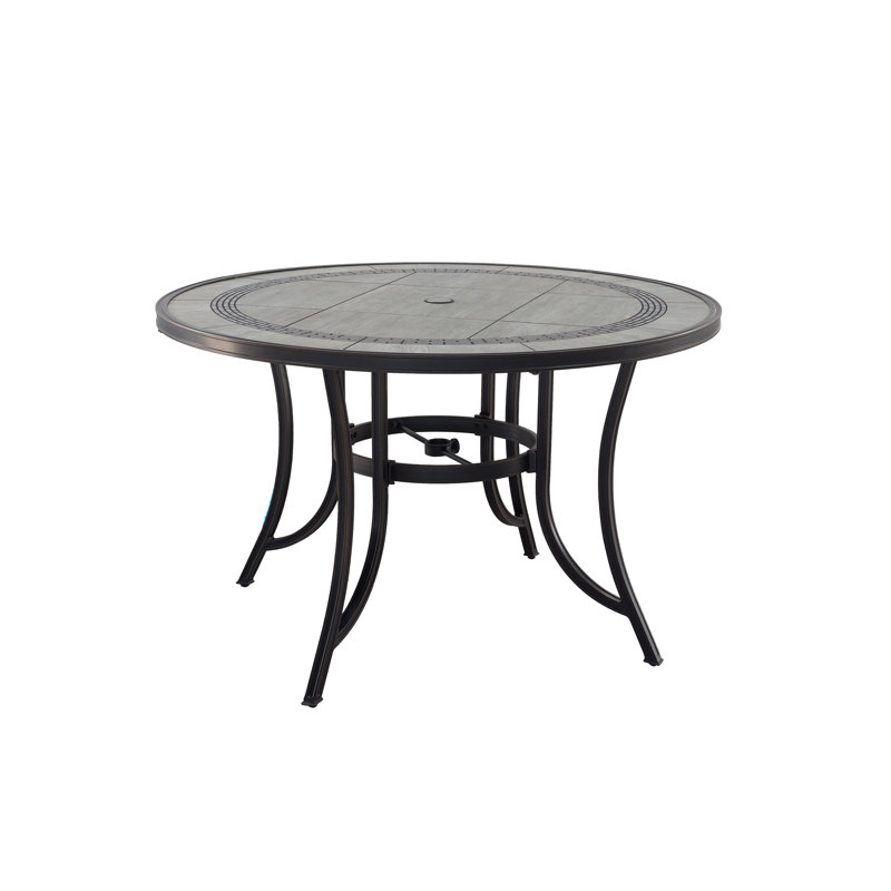 Table de salle à manger Ashim Classic