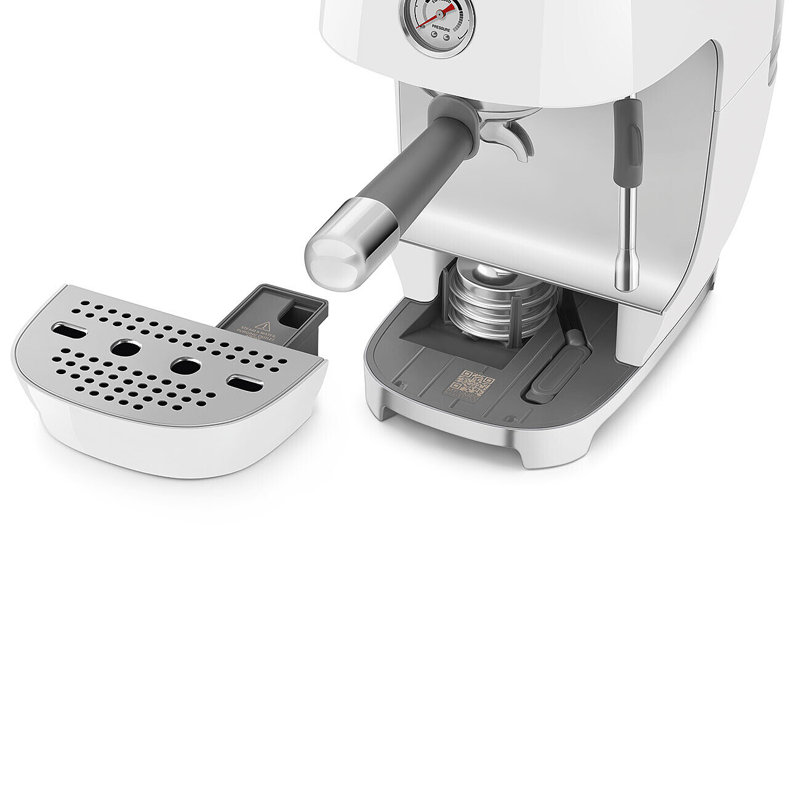 Smeg Manual Espresso Maker With Cold Brew, White