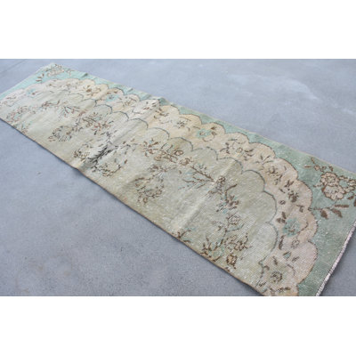 Classic Runner Rug, 33.5x121.7 Inch Green Floral Rug
